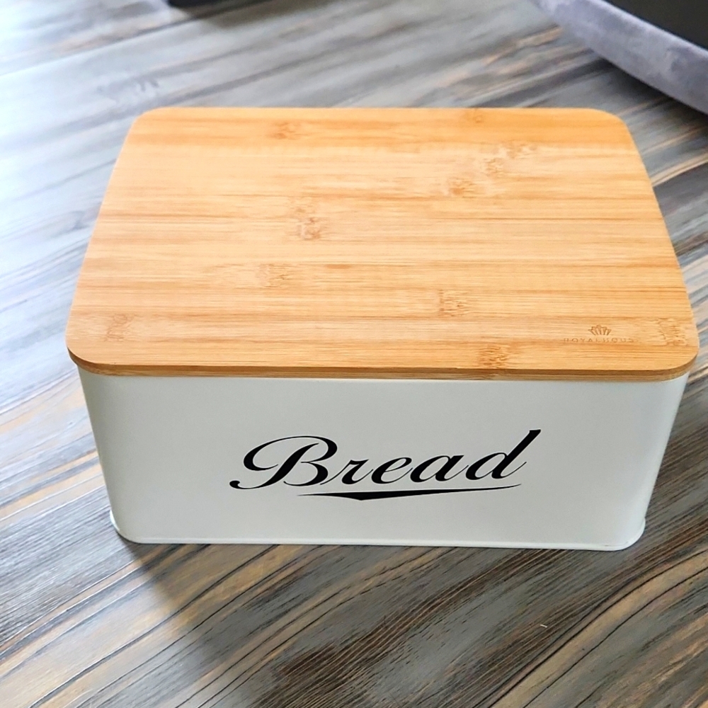 Bread box